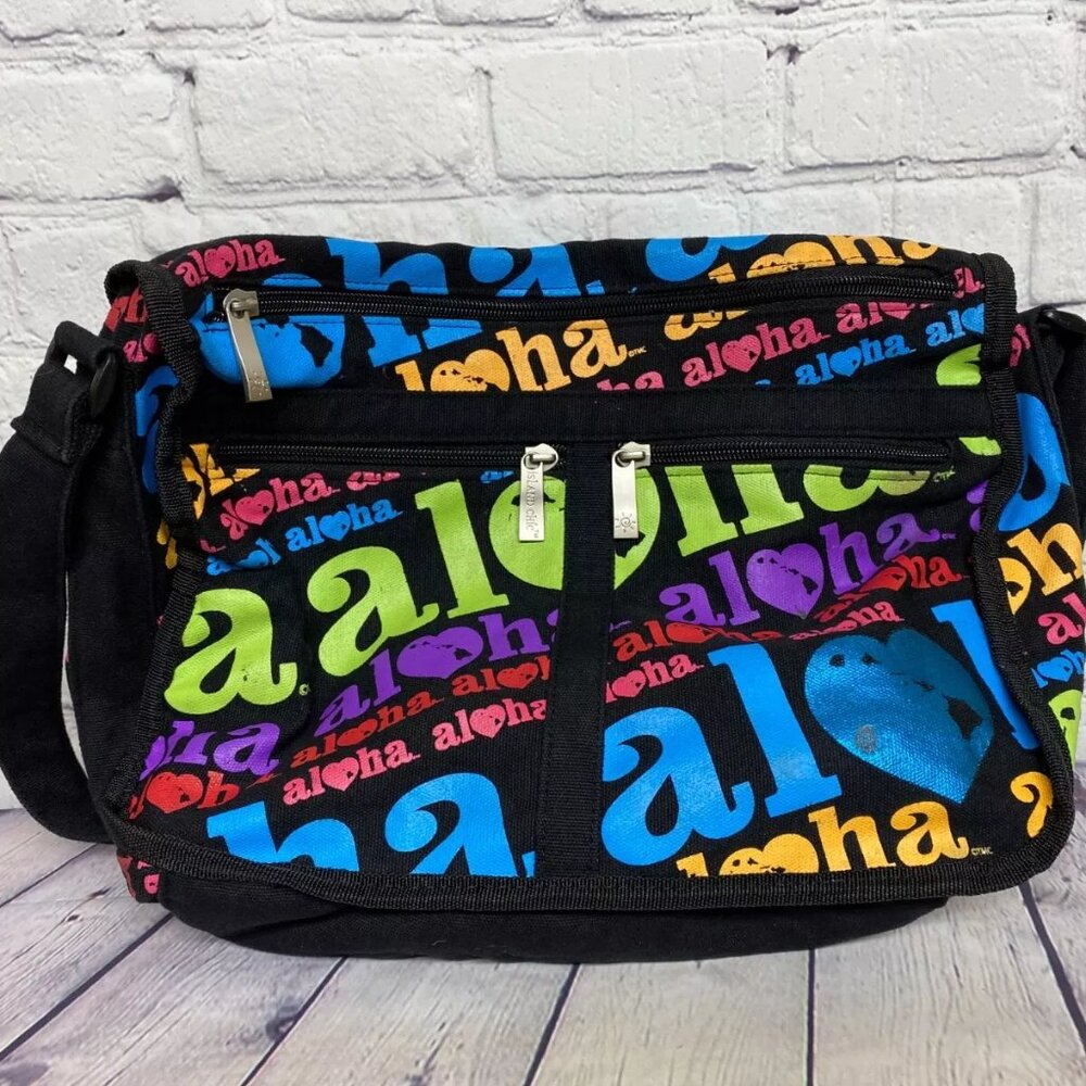 Aloha Tote Gym Bag Island Chic Hawaiian Tropic Beach Print All Over Travel Zip